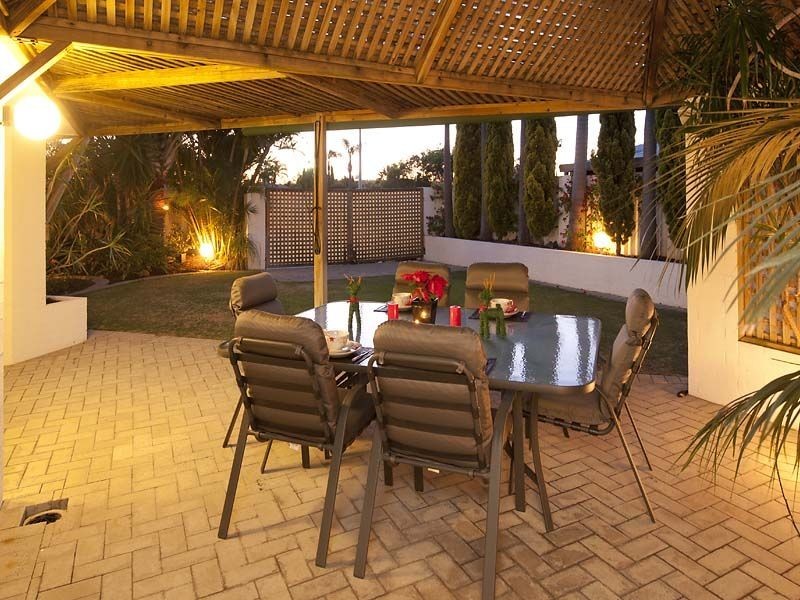 1 Newhaven Heights, Ballajura WA 6066