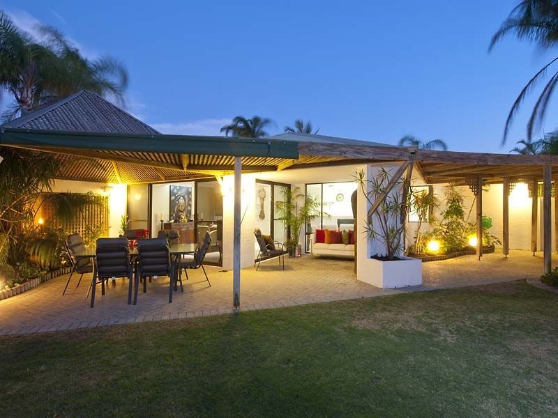 1 Newhaven Heights, Ballajura WA 6066