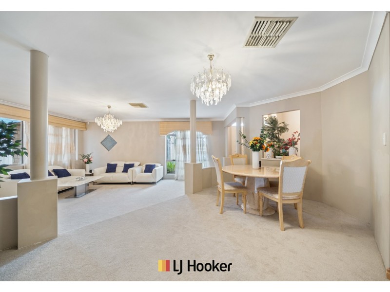 5 Rosea Court, Thornlie WA 6108