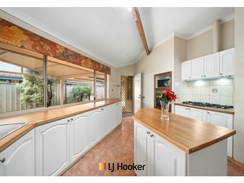 5 Rosea Court, Thornlie WA 6108