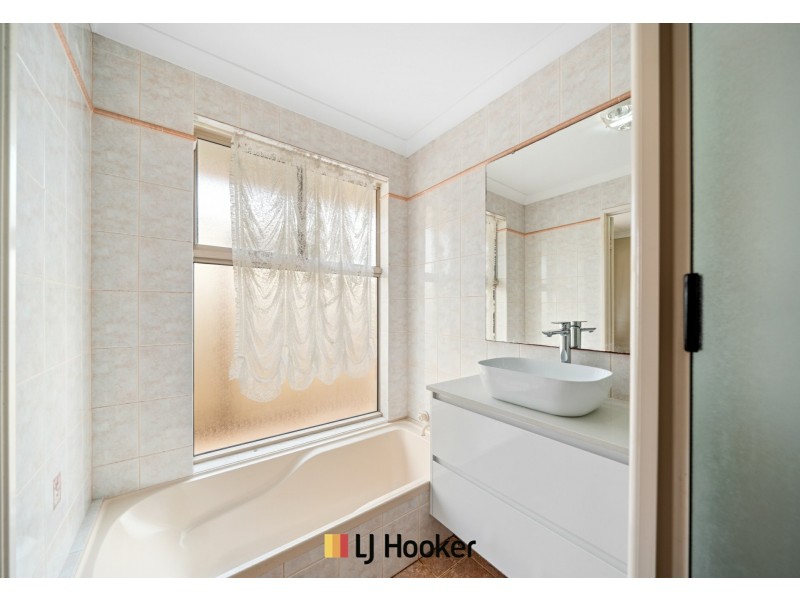 5 Rosea Court, Thornlie WA 6108