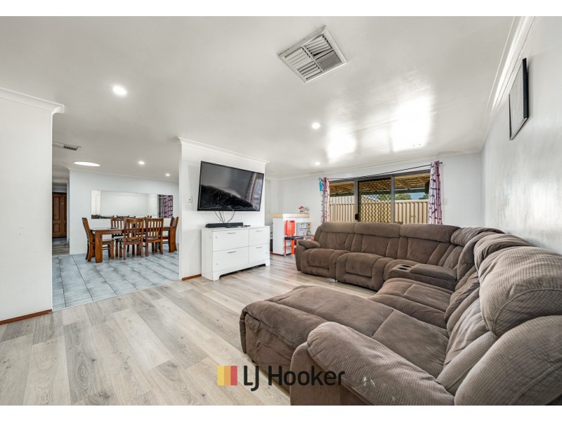 130 Hale Road, Forrestfield WA 6058