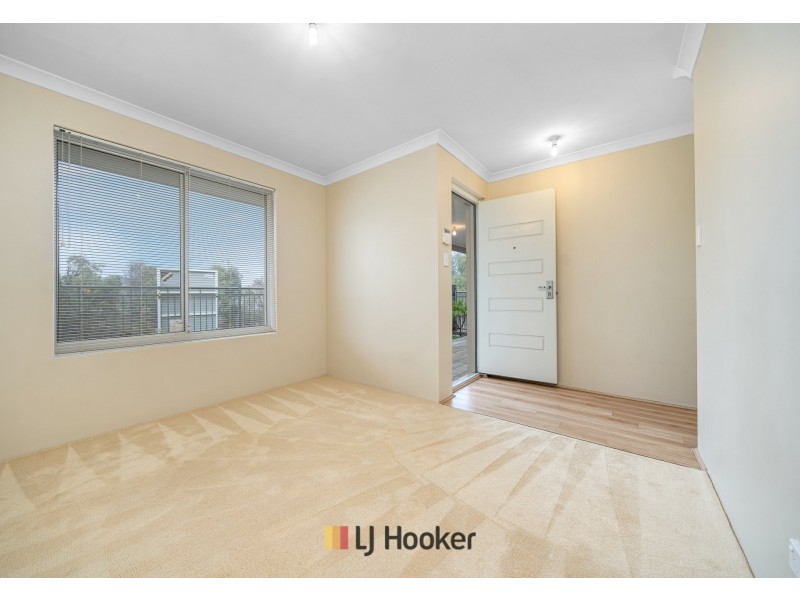 43 Redstone Trail, Ellenbrook WA 6069
