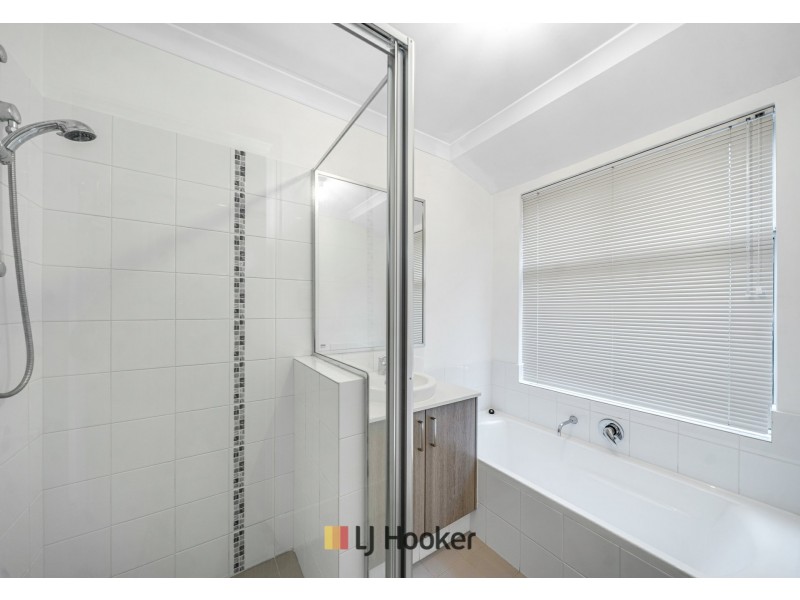 43 Redstone Trail, Ellenbrook WA 6069