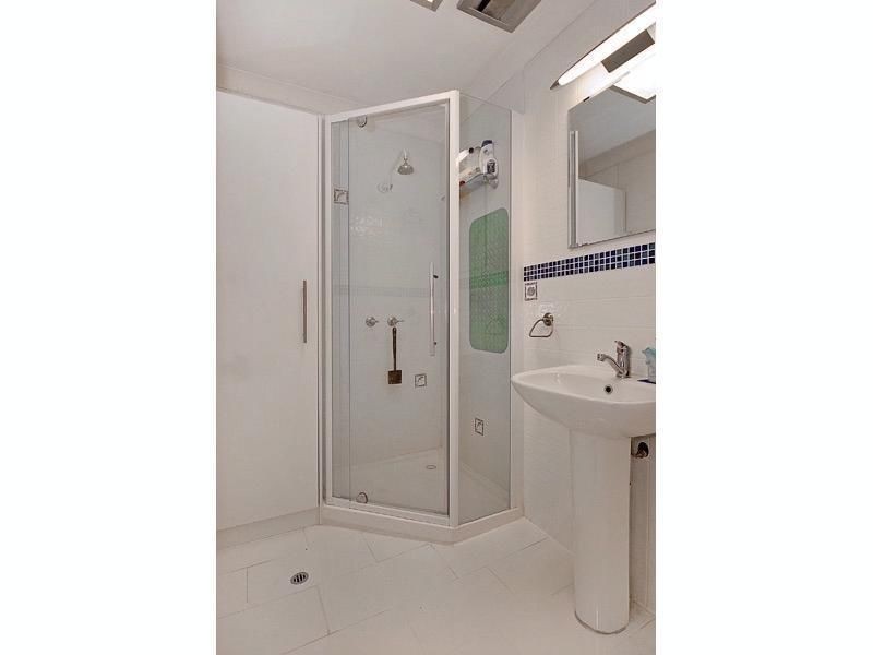 60 Blackmore Avenue, Girrawheen WA 6064