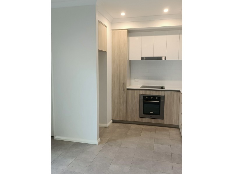 11/114 Great Northern Highway, Midland WA 6056