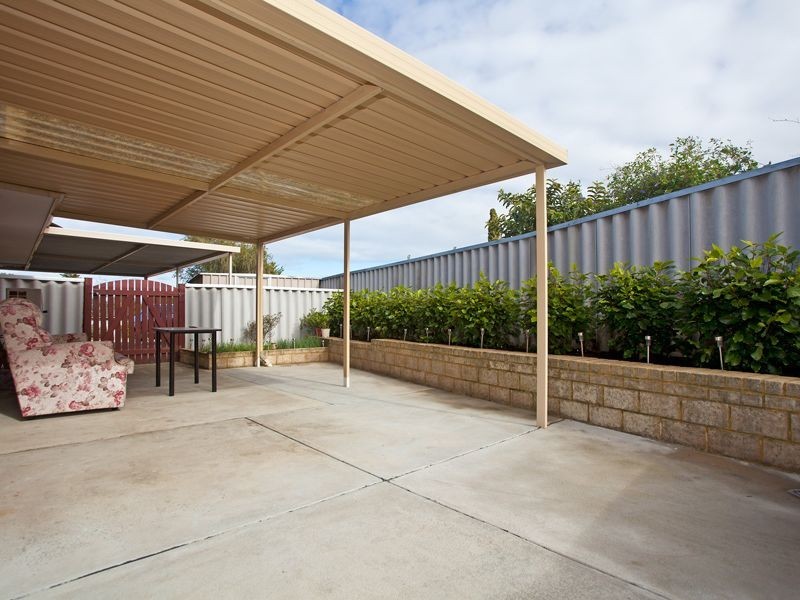 68 Hillcrest Road, Alexander Heights WA 6064