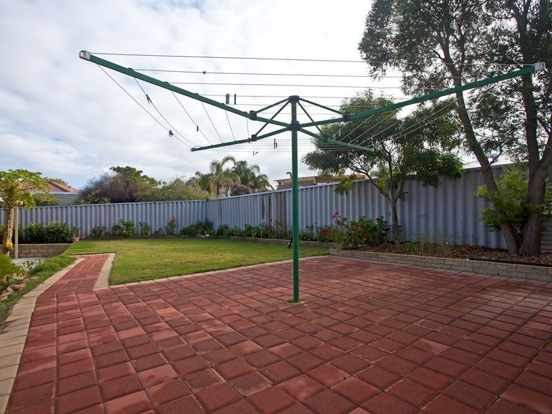 68 Hillcrest Road, Alexander Heights WA 6064