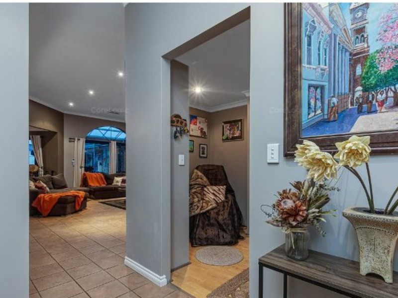 7 The BridgeWay, Canning Vale WA 6155