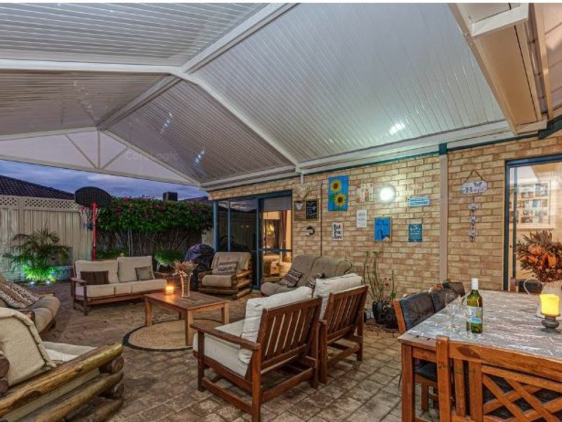 7 The BridgeWay, Canning Vale WA 6155