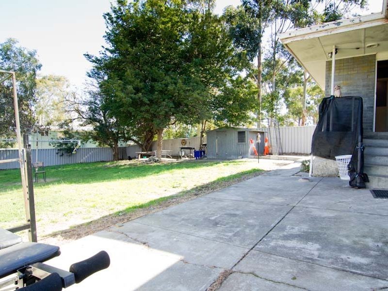 5 Oldfield Road, Girrawheen WA 6064