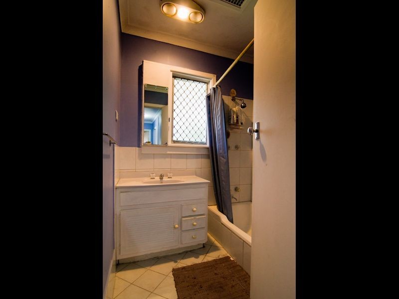 5 Oldfield Road, Girrawheen WA 6064