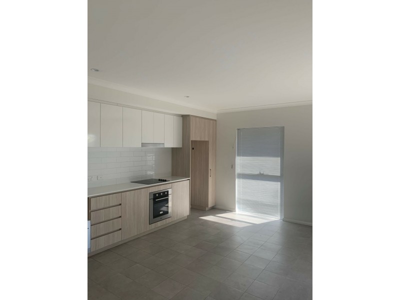 10/114 Great Northern Hwy, Midland WA 6056