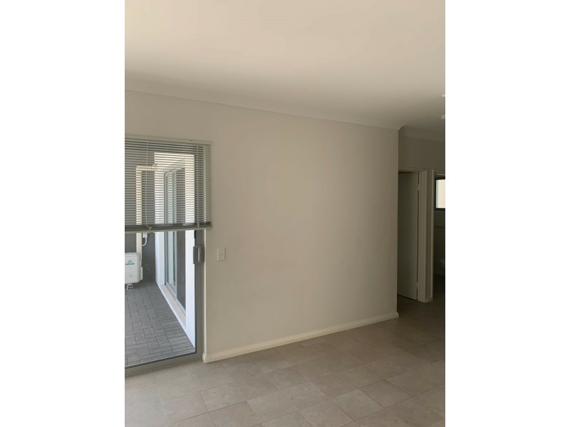 10/114 Great Northern Hwy, Midland WA 6056
