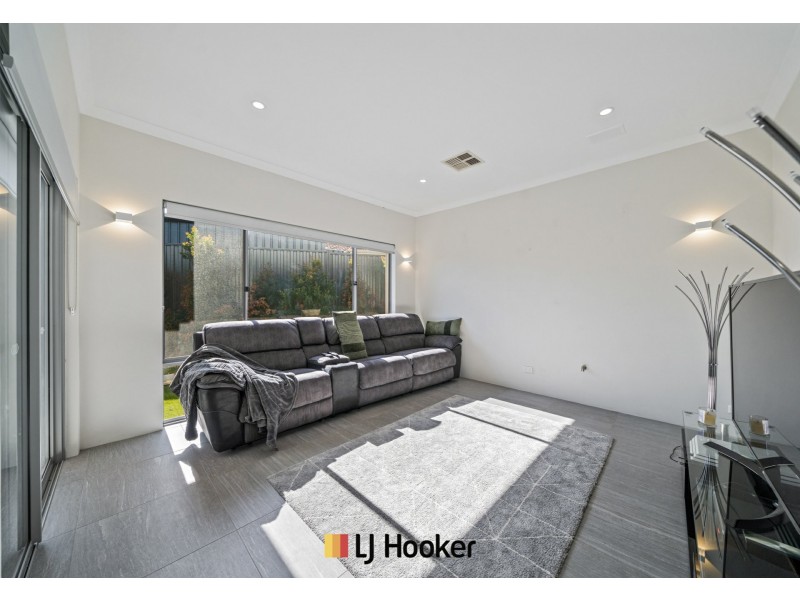 12B Martelli Place, Stirling WA 6021