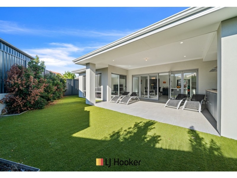 12B Martelli Place, Stirling WA 6021