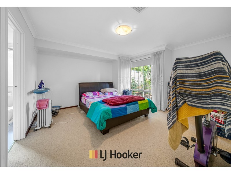 25 Hawford Way, Willetton WA 6155