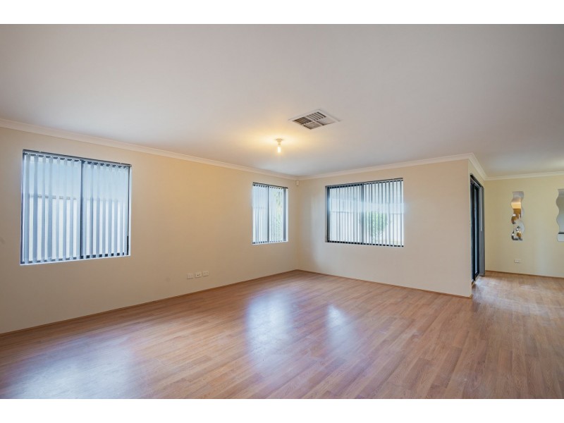 5 Riverland Drive, Ellenbrook WA 6069