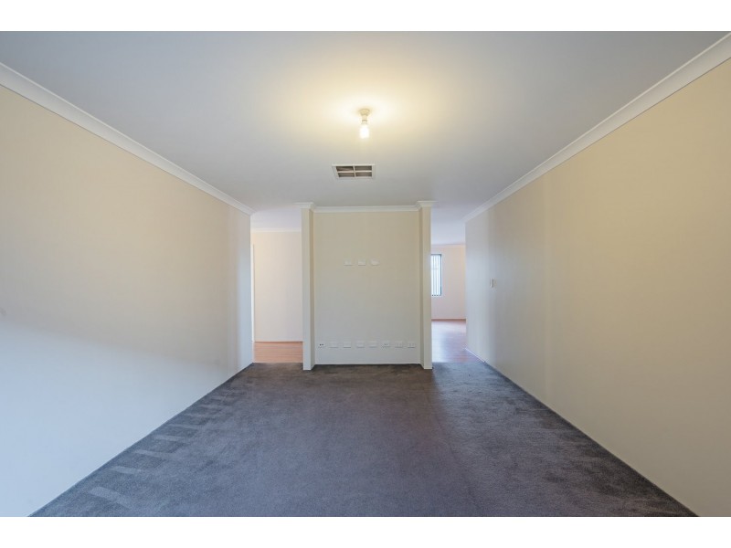 5 Riverland Drive, Ellenbrook WA 6069