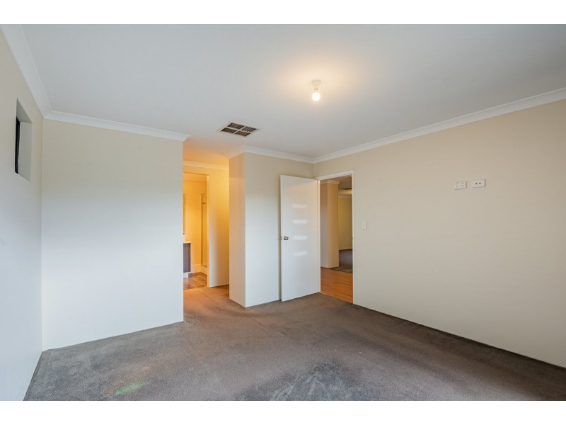 5 Riverland Drive, Ellenbrook WA 6069