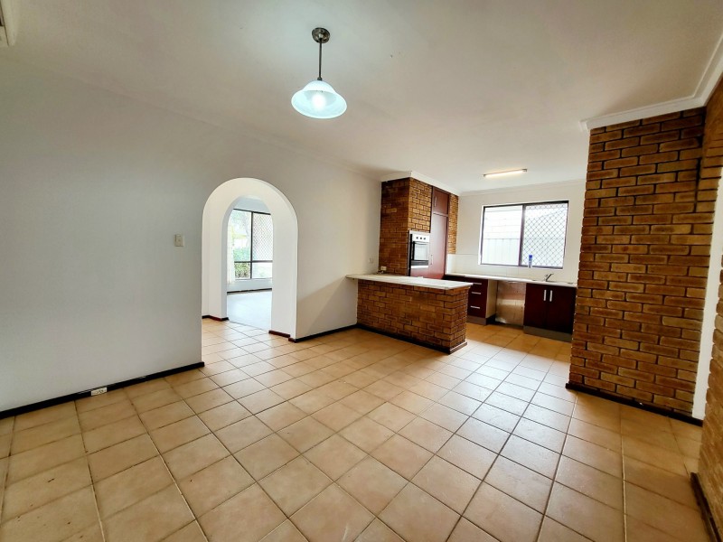 684A Karrinyup Rd, Stirling WA 6021