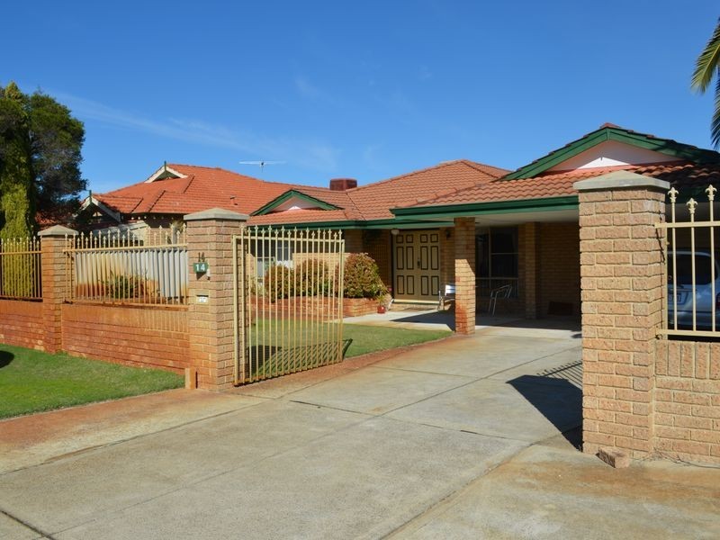 14 Aussat Drive, Eden Hill WA 6054