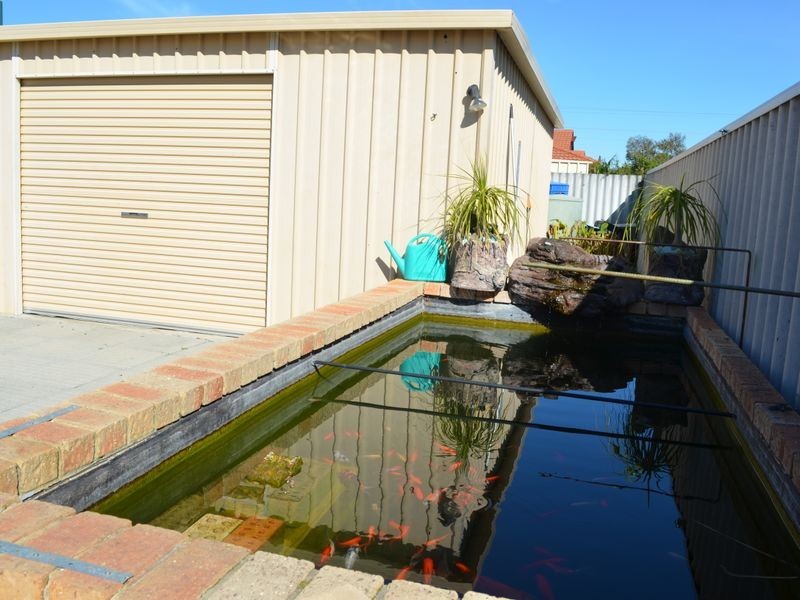 14 Aussat Drive, Eden Hill WA 6054