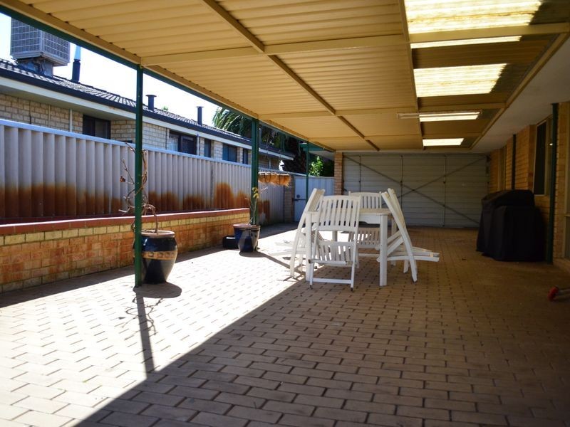 14 Aussat Drive, Eden Hill WA 6054