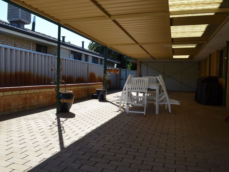 14 Aussat Drive, Eden Hill WA 6054