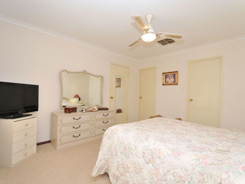 7 Felicia Court, Dianella WA 6059