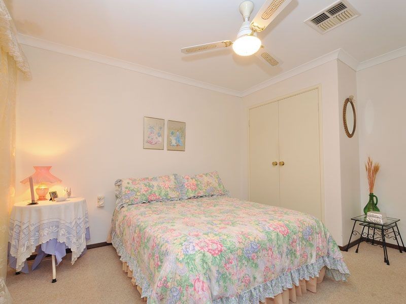 7 Felicia Court, Dianella WA 6059