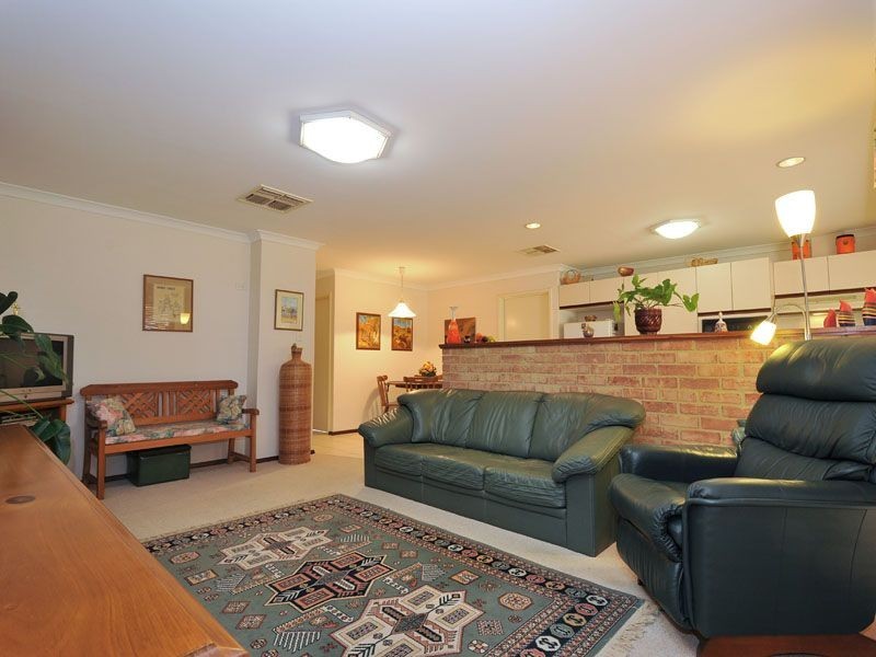 7 Felicia Court, Dianella WA 6059