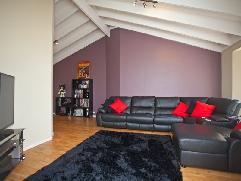 8 Porpoise Court, Coogee WA 6166