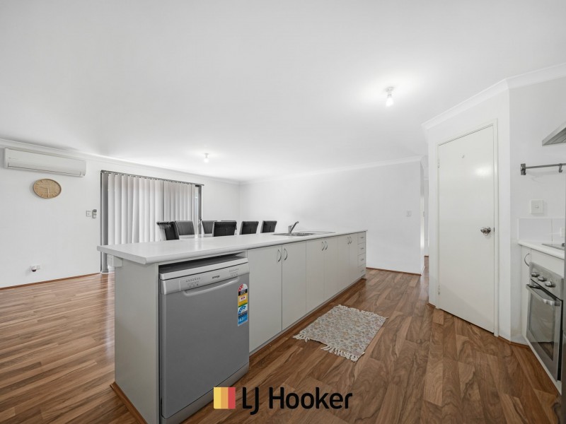 31 Wallum Rd, Banksia Grove WA 6031