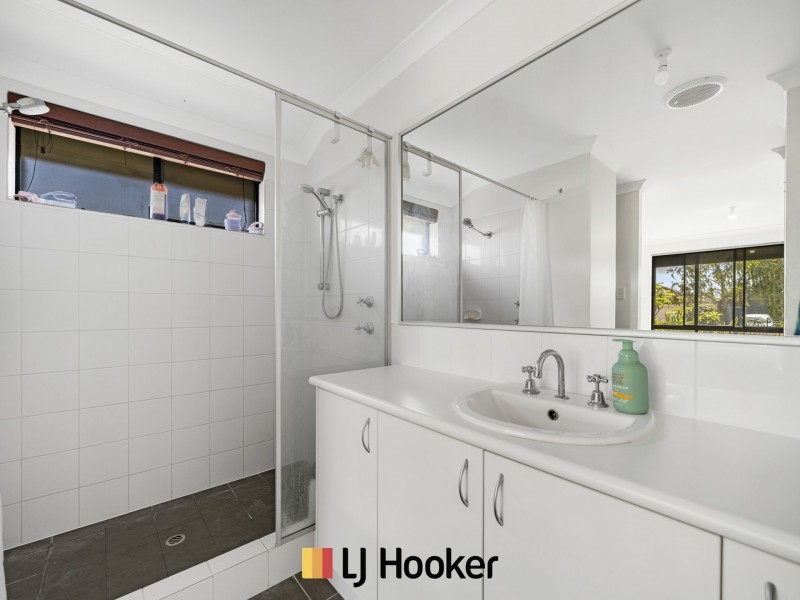 31 Wallum Rd, Banksia Grove WA 6031