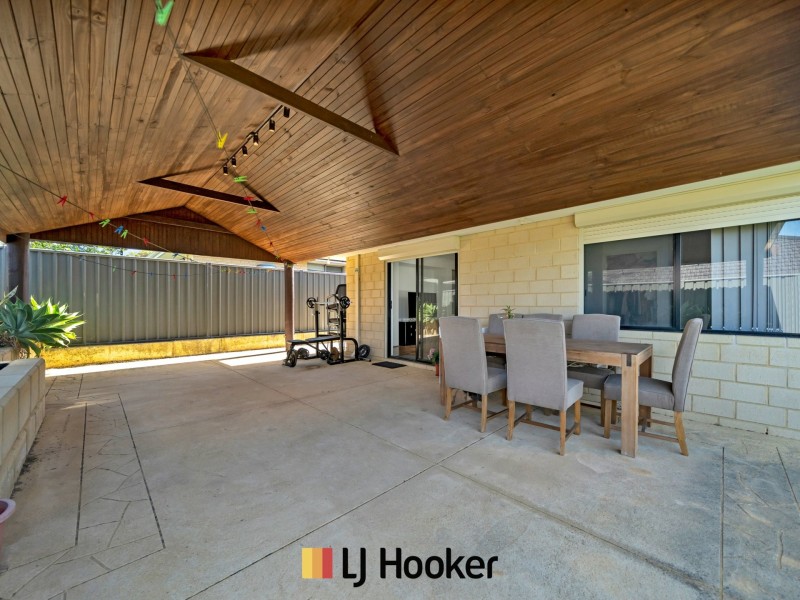 31 Wallum Rd, Banksia Grove WA 6031