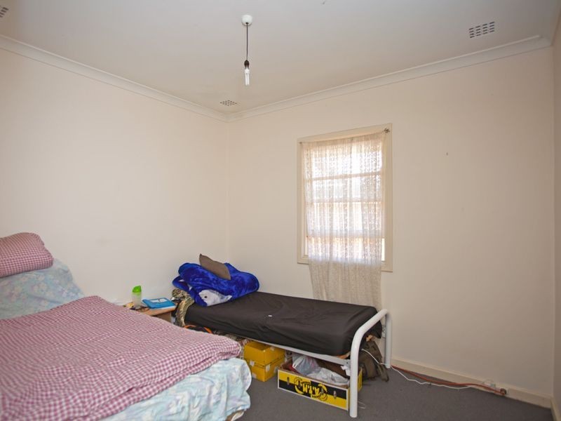1 Rogate Street, Balga WA 6061