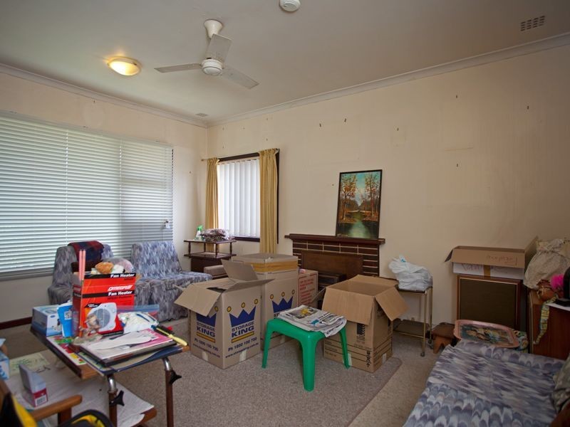 41 Winchelsea Road, Nollamara WA 6061