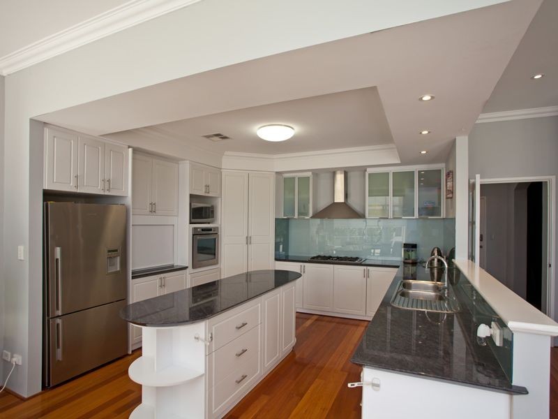 25 Cityview Crescent, Ellenbrook WA 6069