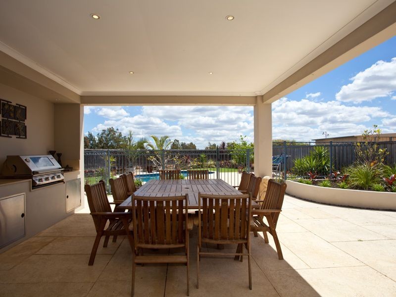 25 Cityview Crescent, Ellenbrook WA 6069