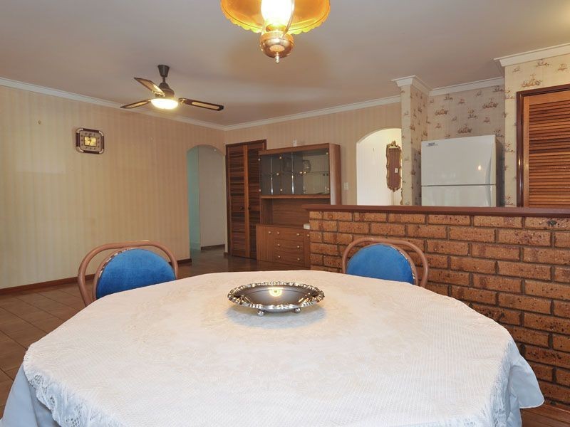 54 Dampier Loop, Mirrabooka WA 6061