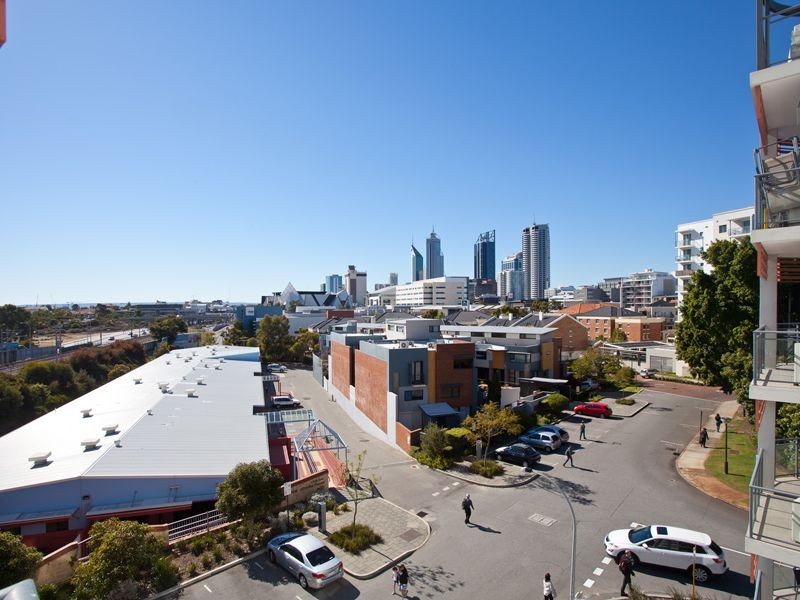 55/4 Delhi Street, West Perth WA 6005
