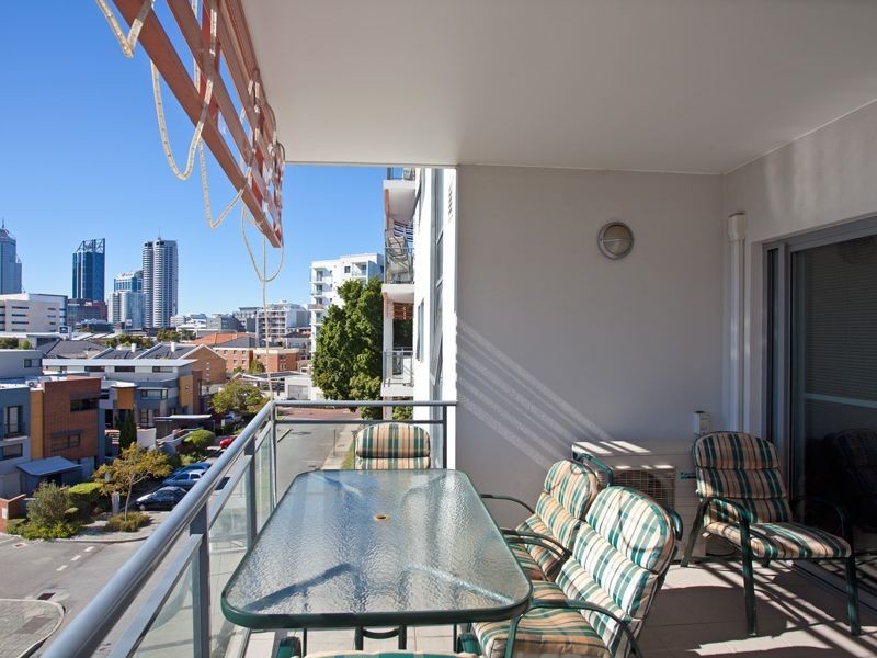 55/4 Delhi Street, West Perth WA 6005