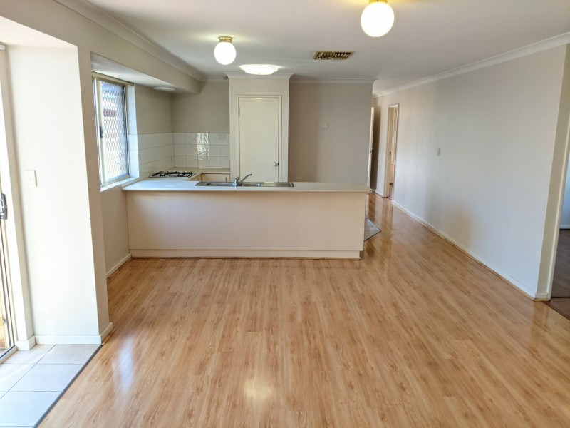13 Lively Circle, Mirrabooka WA 6061