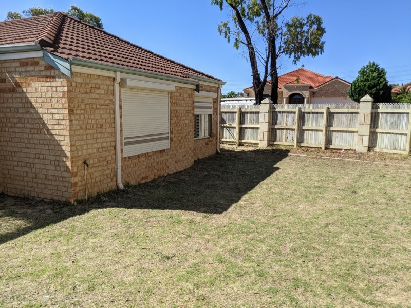 13 Lively Circle, Mirrabooka WA 6061