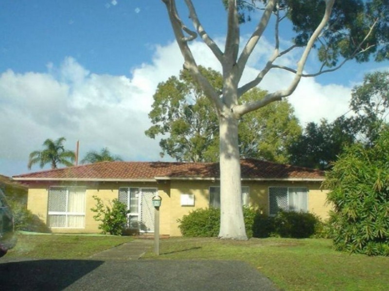 8 Farman Place, Hamersley WA 6022