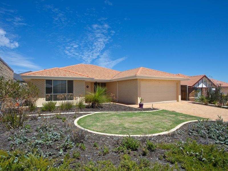 39 Mona Vale Loop, Ellenbrook WA 6069