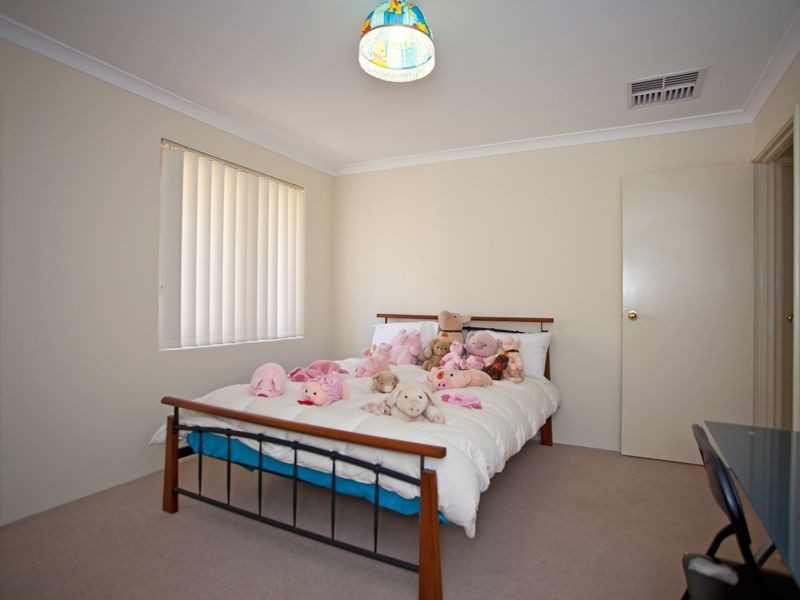 39 Mona Vale Loop, Ellenbrook WA 6069