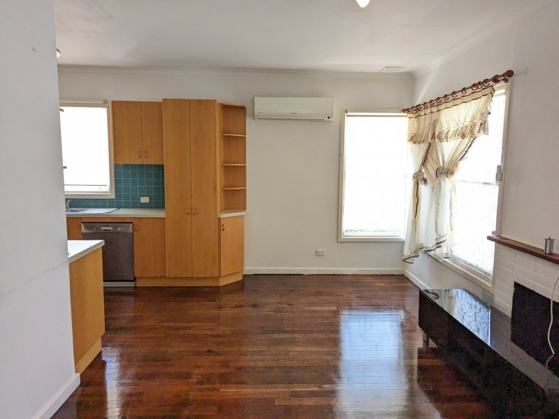 15 Preston Way, Balga WA 6061