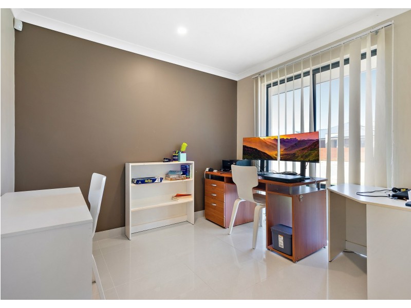 19 Evandale Way, Harrisdale WA 6112